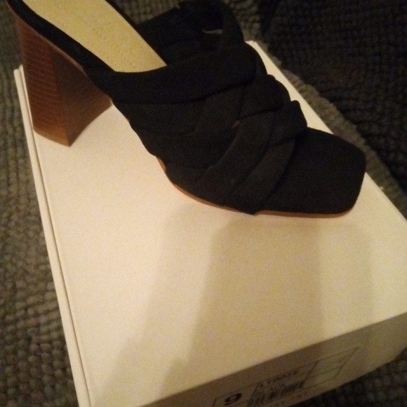 NWB signature by journee collection - Picture 5 of 11